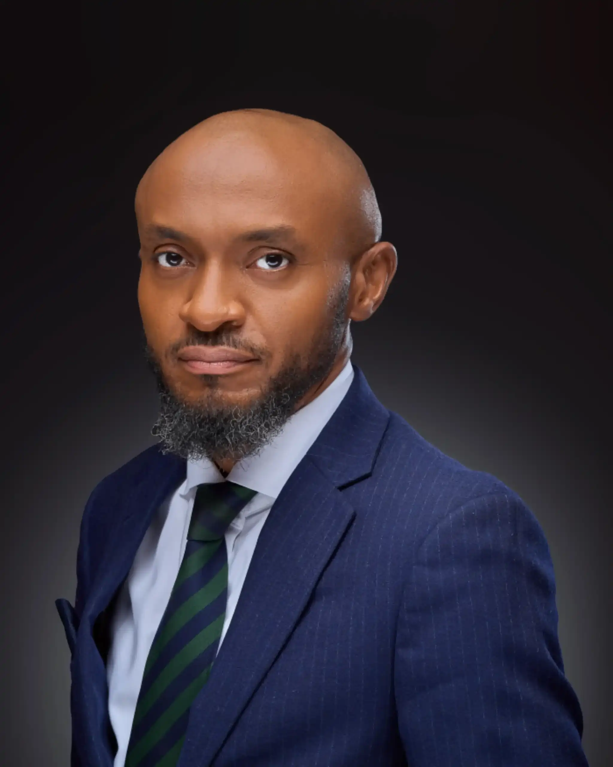 Osagie Ikekhua�